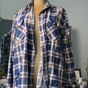 BRANDY MELVILLE FLANNEL💙